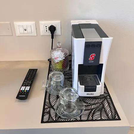 Affittacamere Emilia381 *