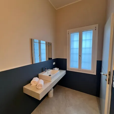 Affittacamere Emilia381 *