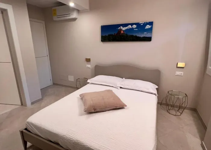 بيت ضيافة Emilia381 *